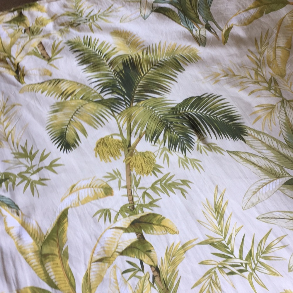 Tommy Bahama Island Botanical king comforter set